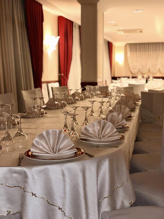 Hotel Ristorante Rossemi 산 조반니 로톤도 외부 사진
